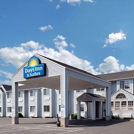 Days Inn & Suites By Wyndham Spokane Airport Airway Heights Esterno foto